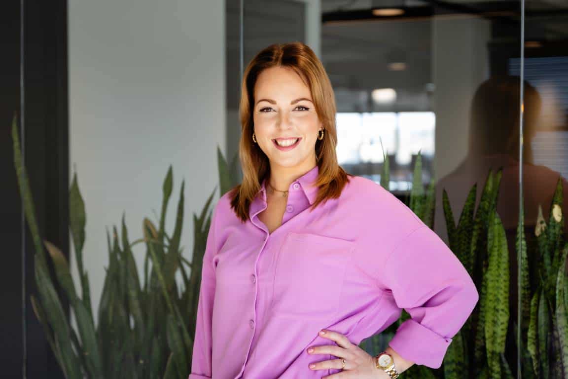 Sales Manager Marloes - Heroes Only